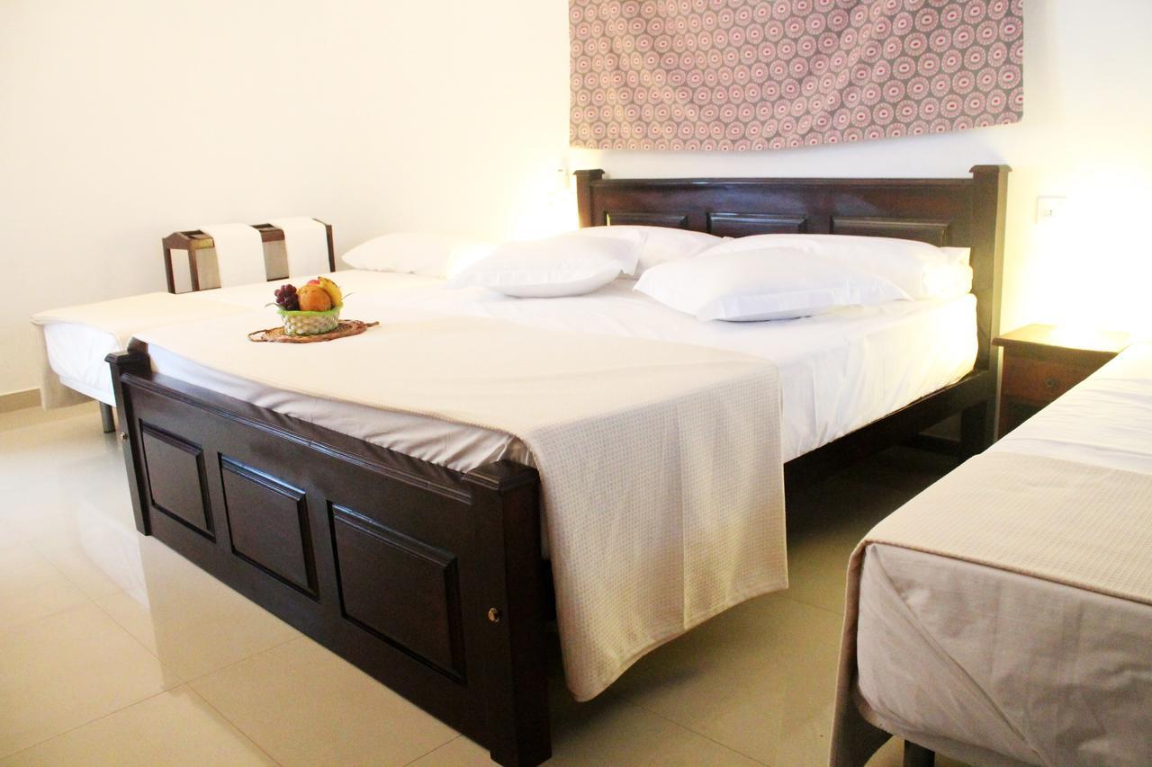 Coral Seas Beach هيكادوفا المظهر الخارجي الصورة